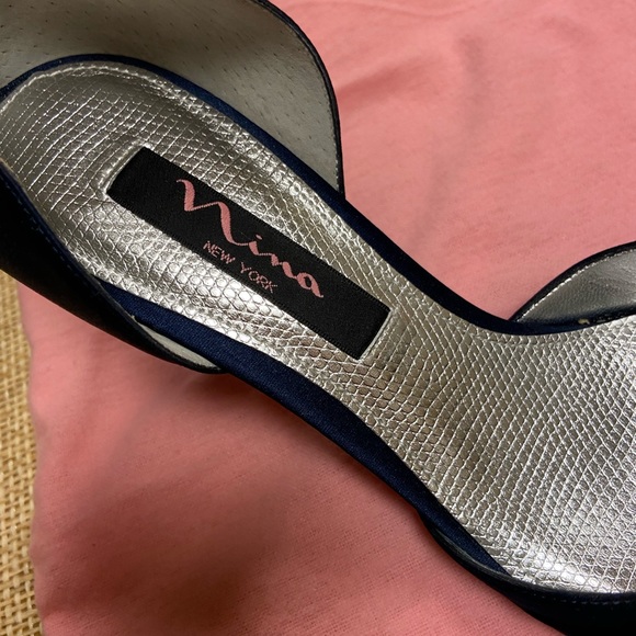 Nina blue satan heels, size 7 - Picture 3 of 4